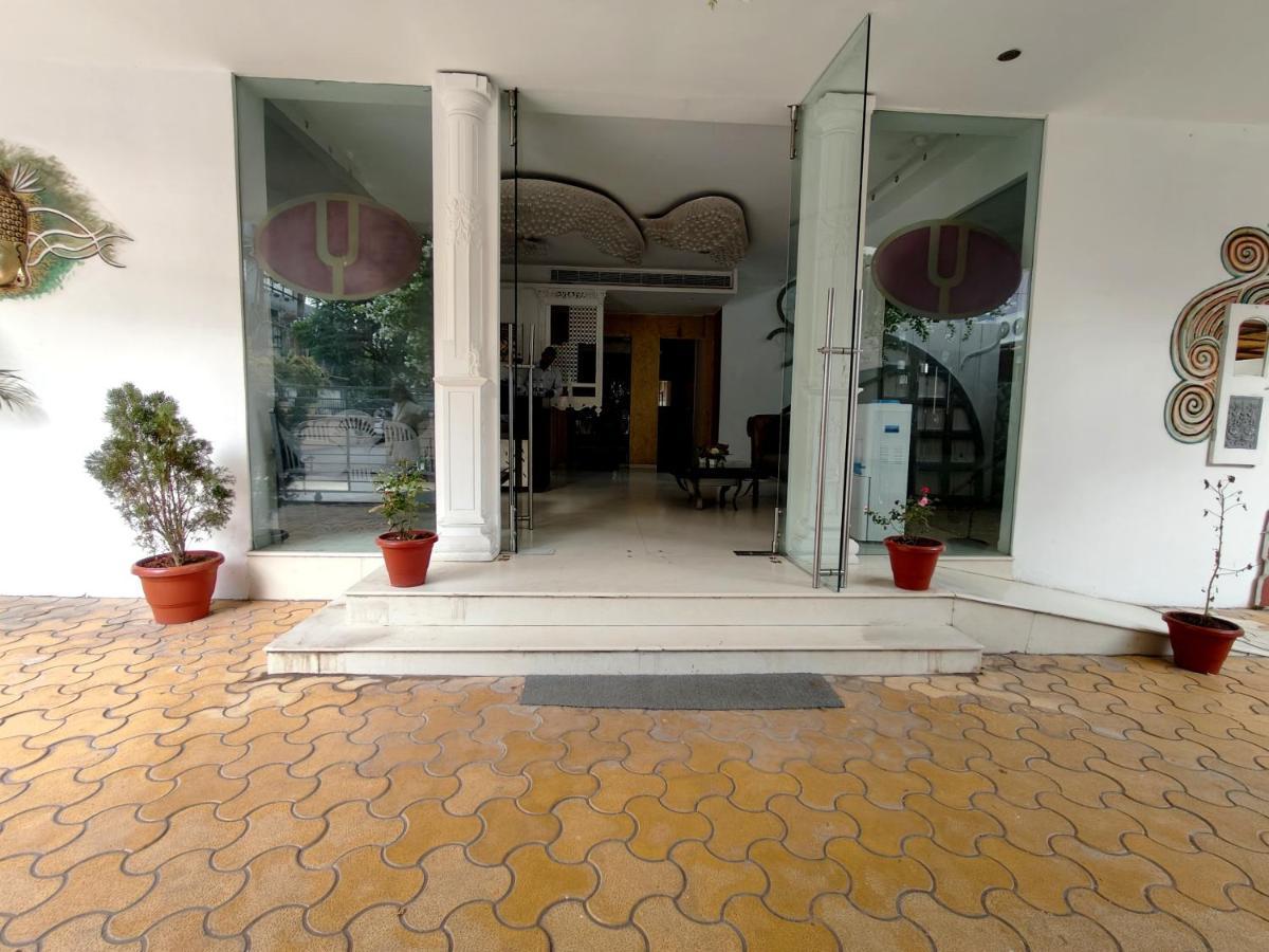 The Sky Imperial Hotel Yahvi Vadodara Exterior photo